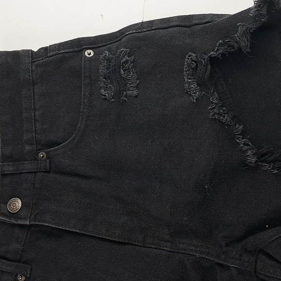 Track 23 Fashion Black Extreme Front Distressed Fashion Denim Size 5, 5-Pocket - Picture 3 of 7